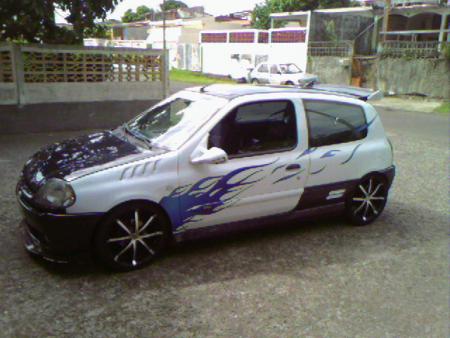 la c la voiture de mon franjin!!!!